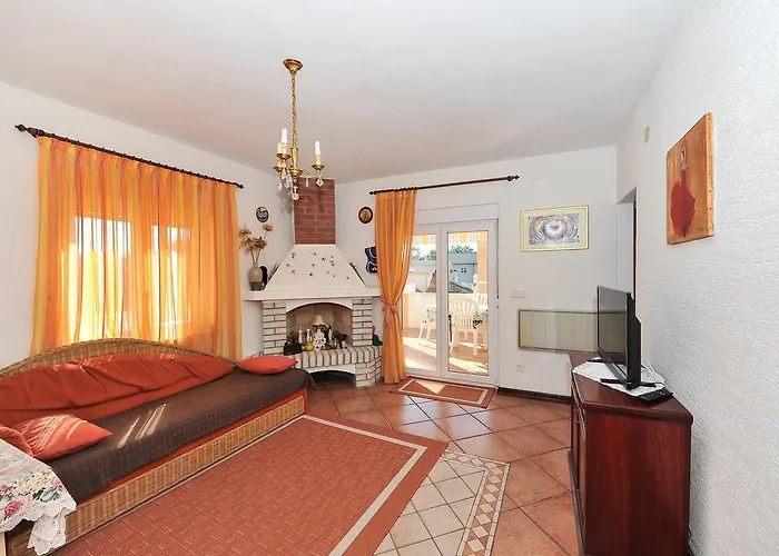 Bozena דירה נין